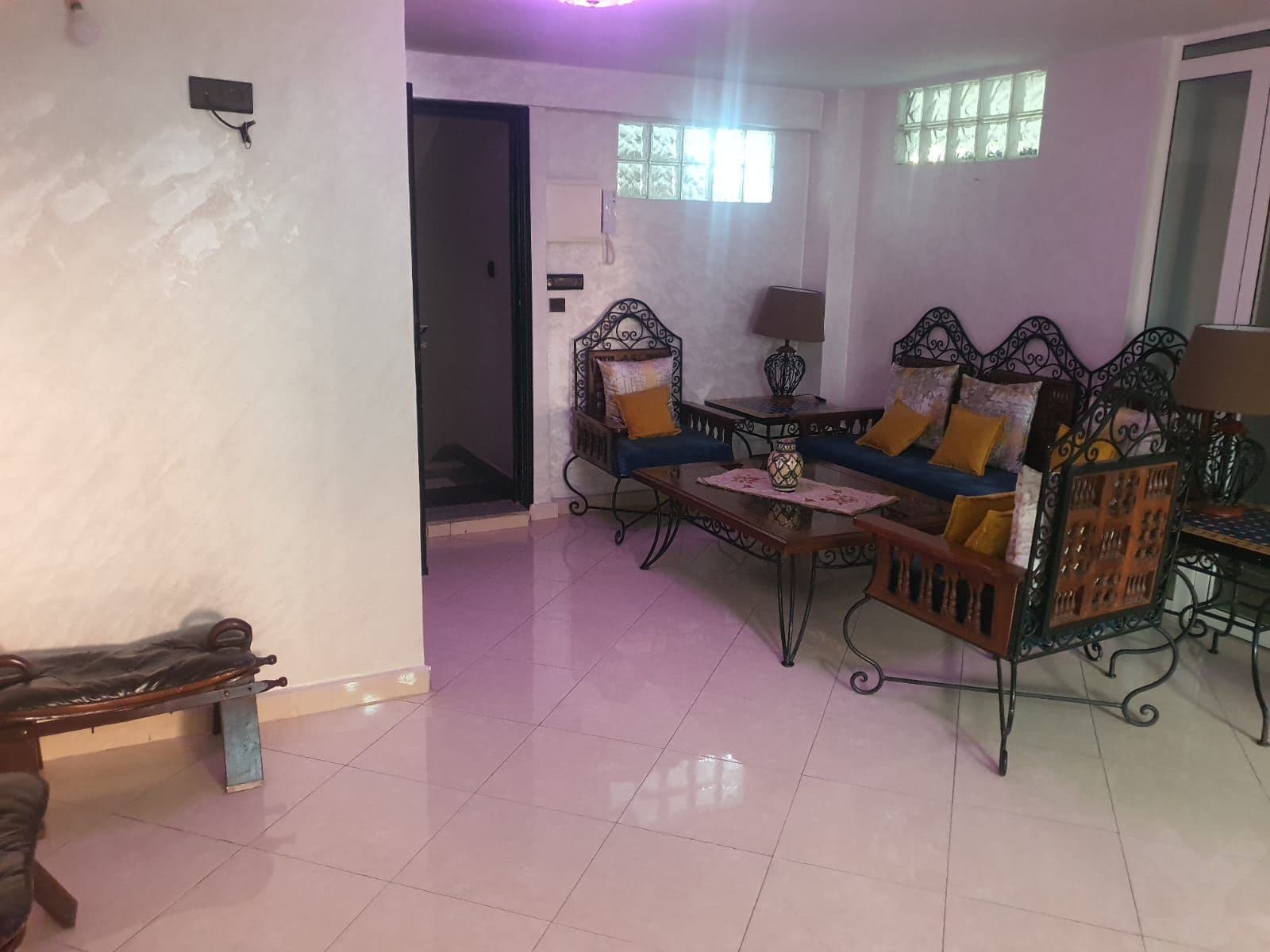 Maison à vendre de 120 m² de terrain et 420 m² construits