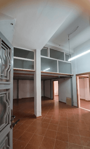 Maison à vendre de 99 m² de terrain et 350 m² construits