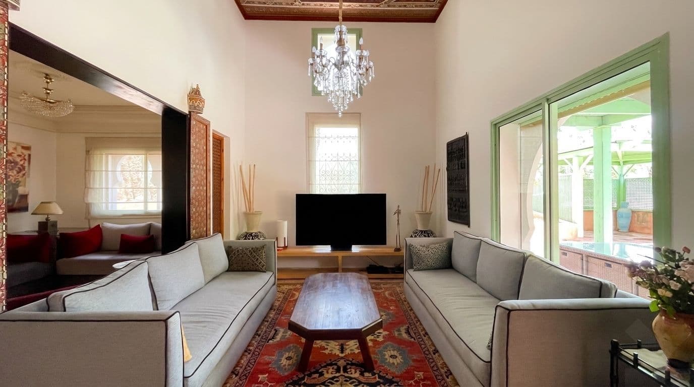 Appartement meublé 3 chambres  à vendre de 383 m²