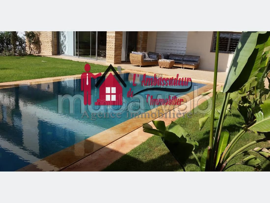 Villa Ultra Moderne de 781 m² à ANFA SUPERIEURE