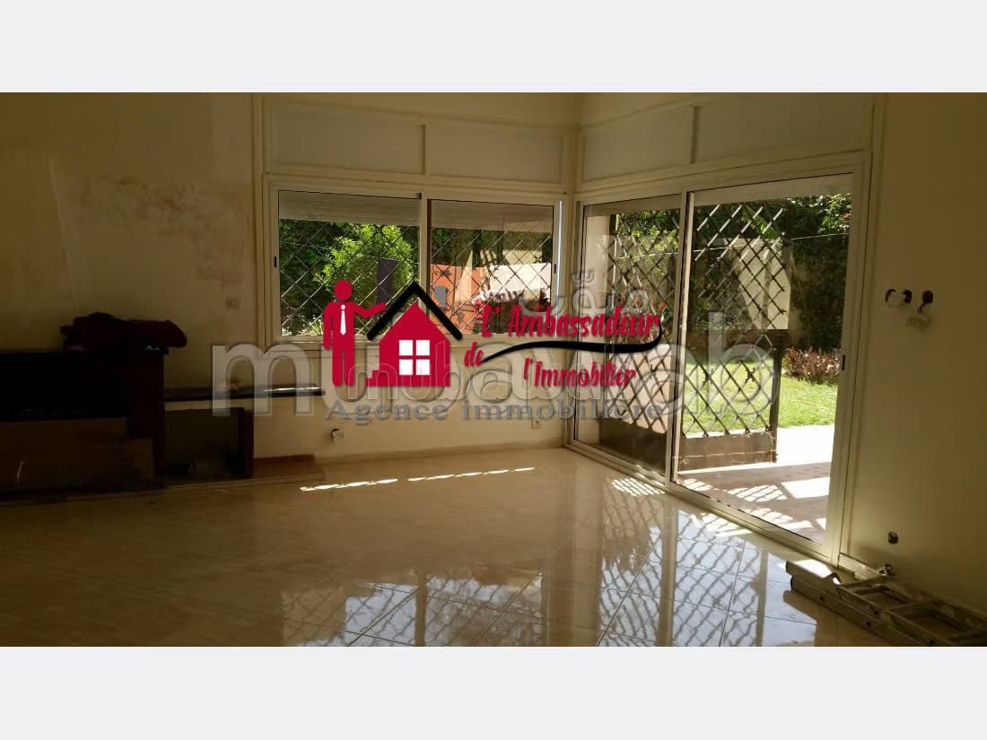 Villa de 625 m2 à l'oasis