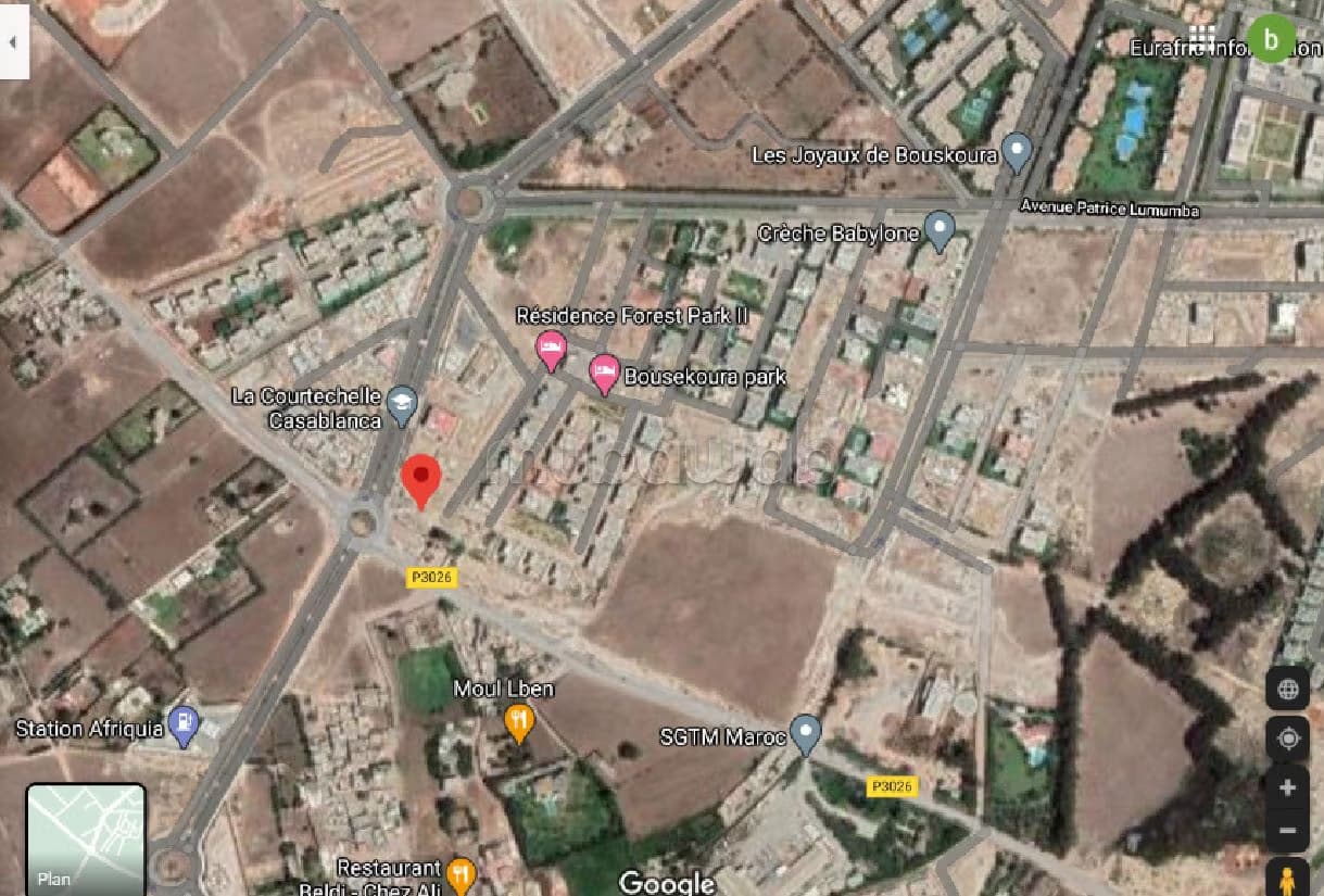 Terrain commercial 1144 m² à vendre à Bouskoura