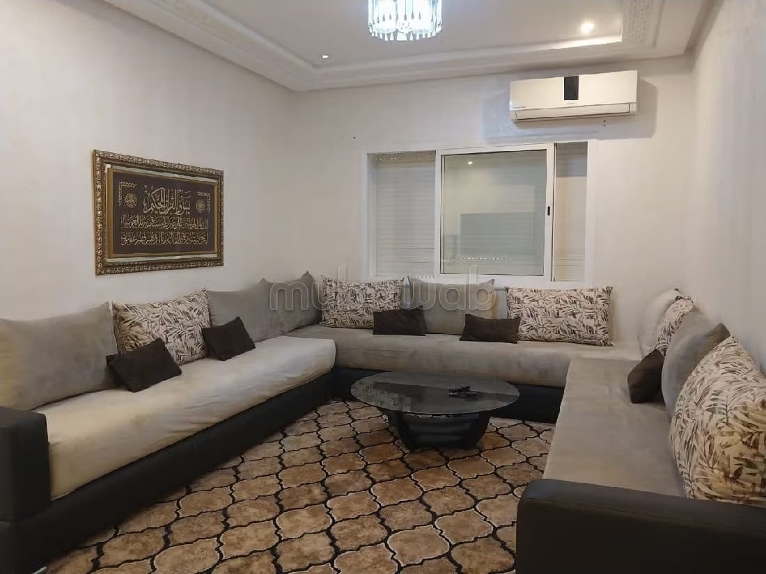 Un appartement meublé à louer situé à Valfleury