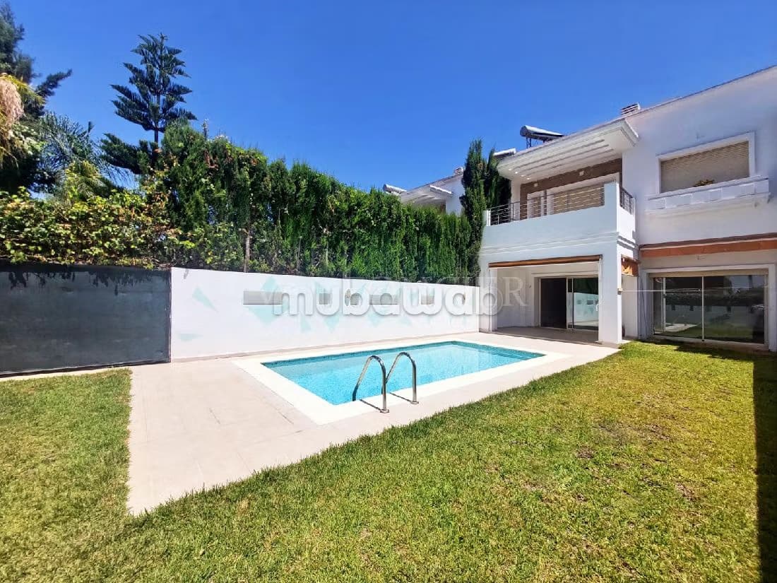 Location très belle villa 300m2 avec piscine à Prestigia Vil...