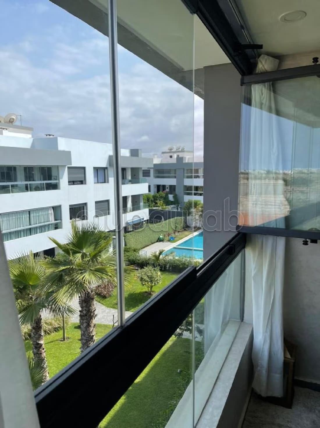 Magnifique studio 78 m2 GRANDE TERRASSE SUD