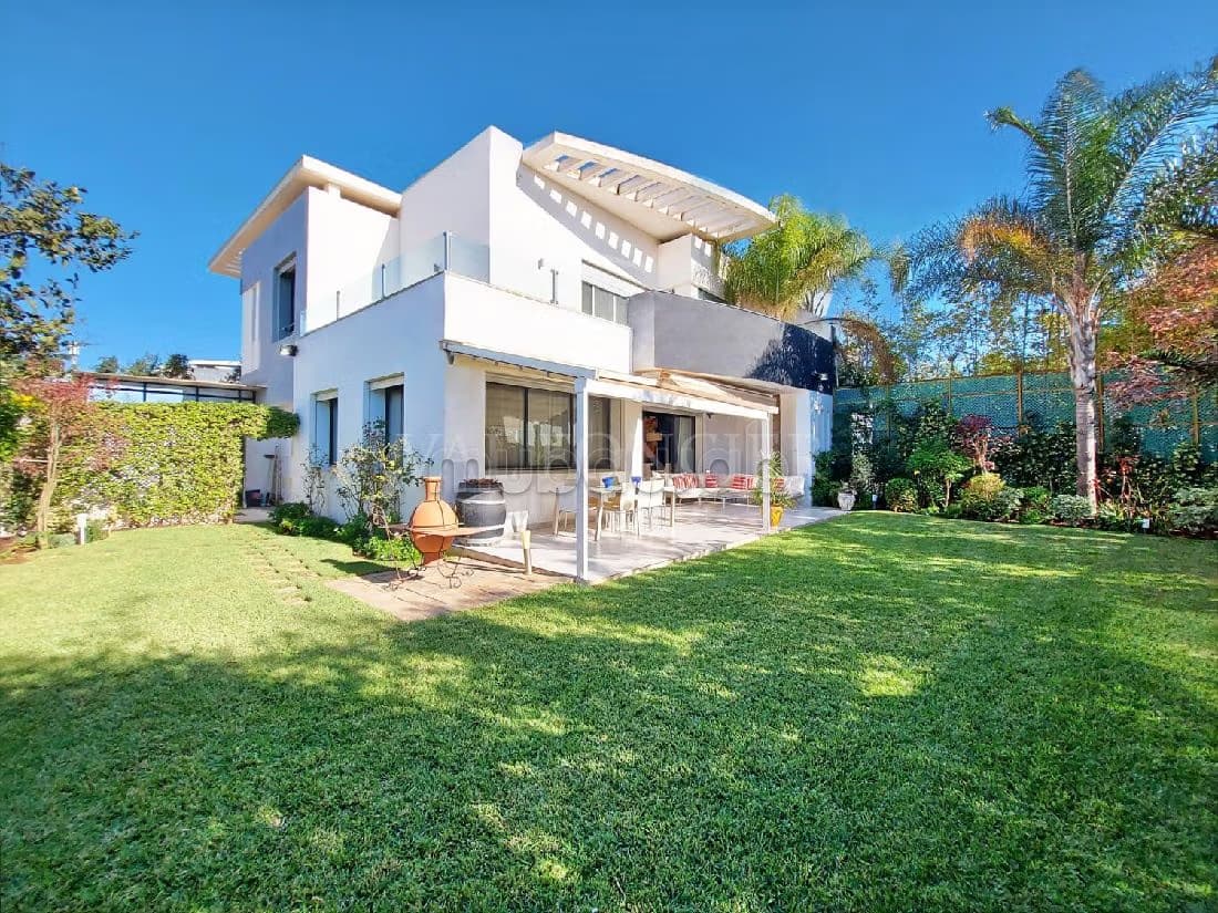 Vente Villa d'exception 526m2 4chambres, Bouskoura