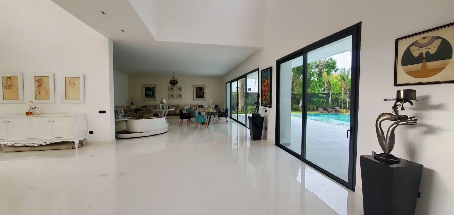 Villa neuve à souissi avec un grand jardin