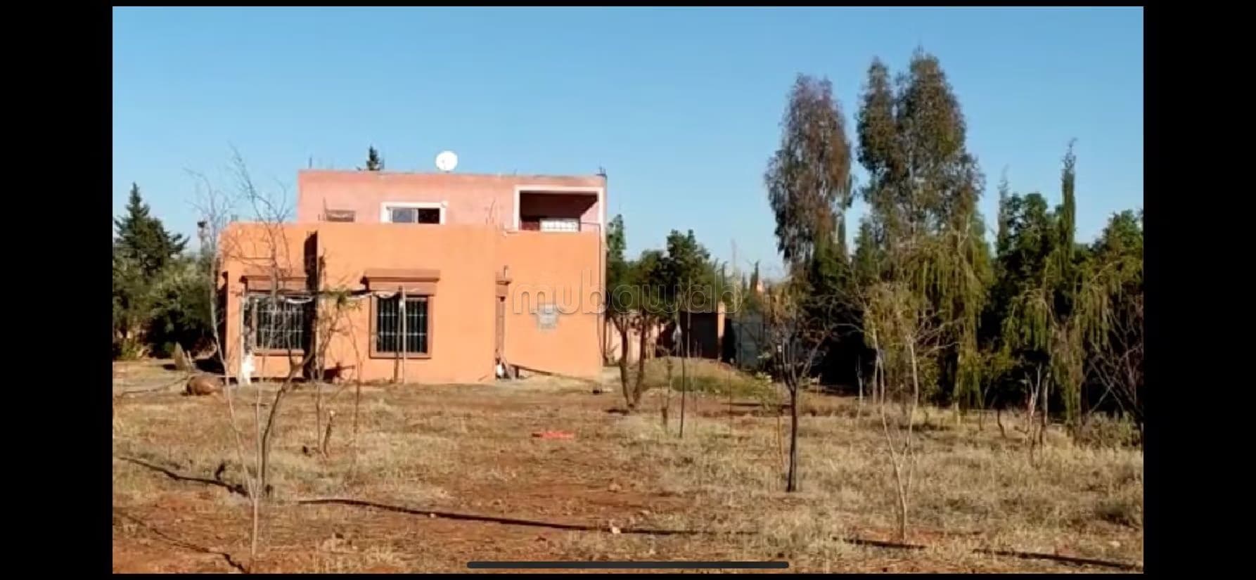 Ferme à vendre à Route de l'Ourika. Superficie 3000 m²