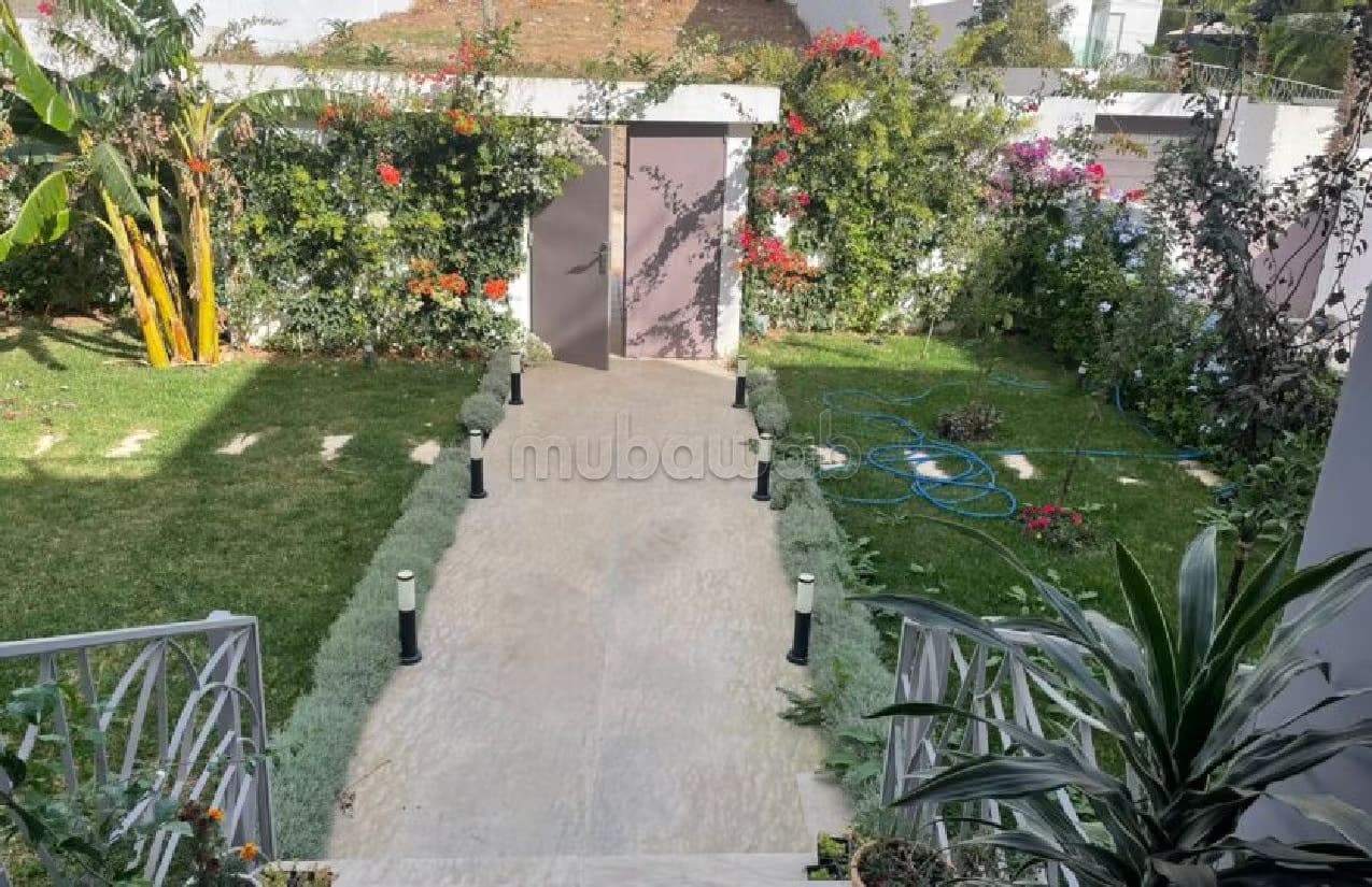 Villa a louer avec jardin situation la montagne surface 1000...