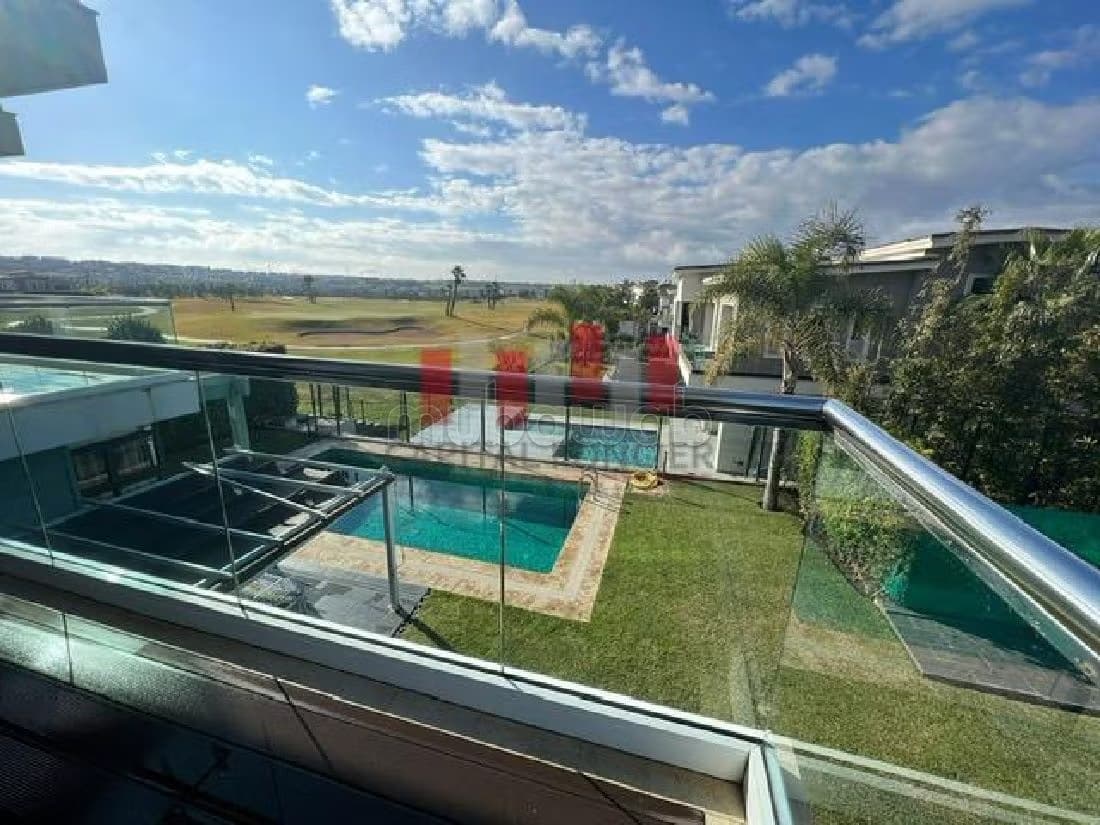 Magnifique appartement / front golf / 3 chambres/bouskoura