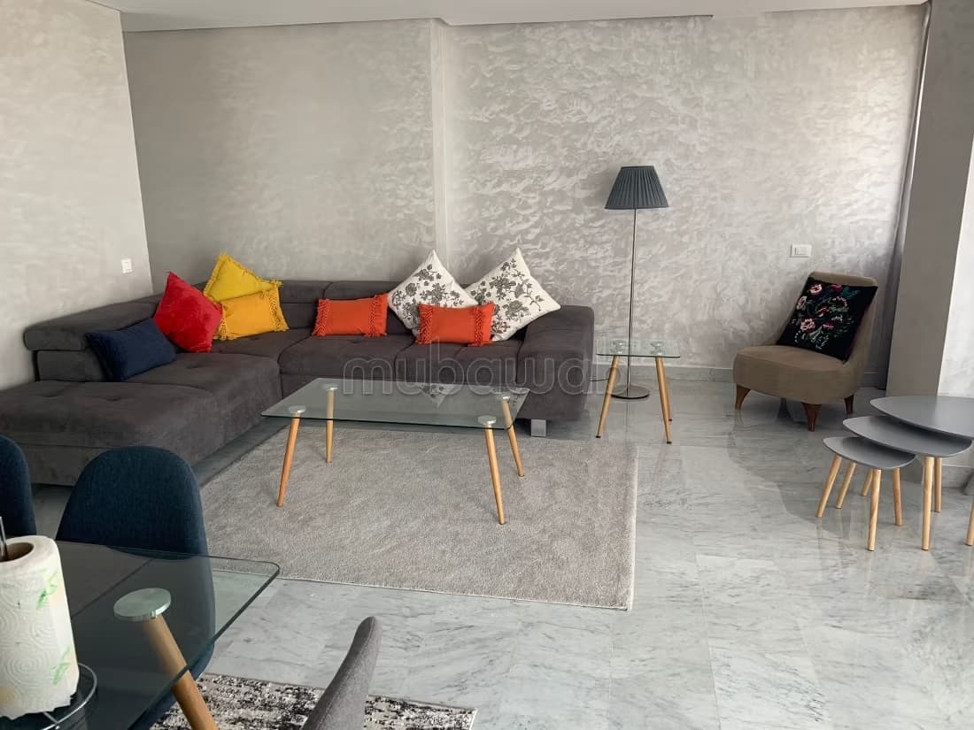 Bel appartement meublé Golf cgi