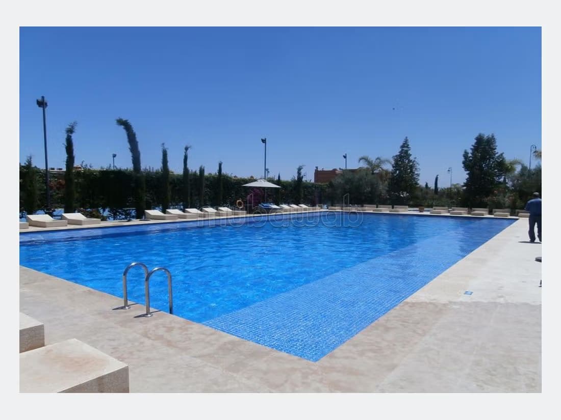 Appartement F3 GRANDE TERRASSE Piscine Golf