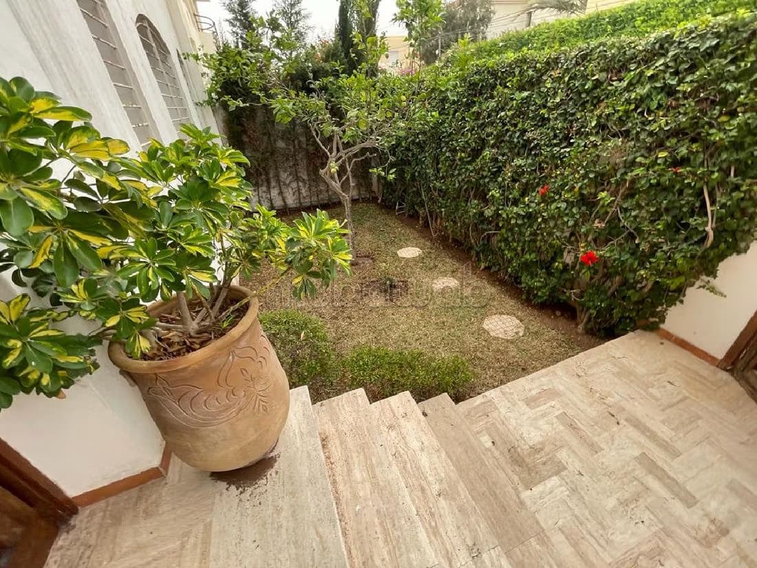Belle villa a vendre de 324m2 a sonaba