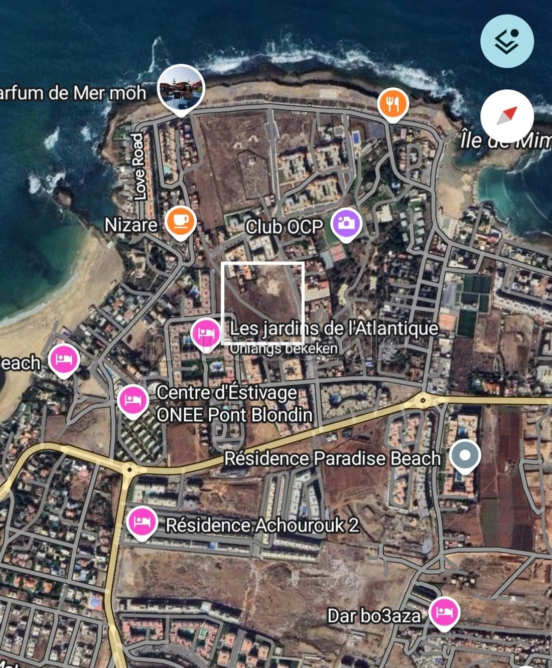 Terrain à la vente à Route de rabat. Surface de 2500 m²