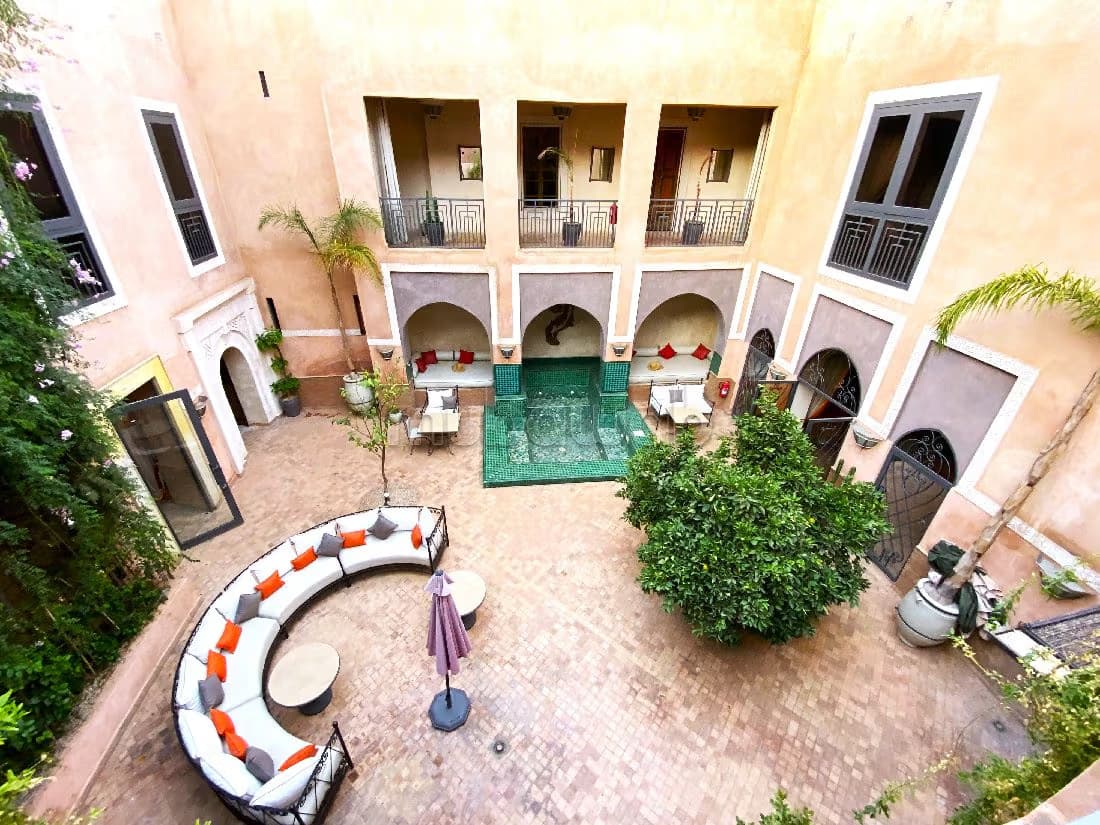 Fort potentiel. Riad maison d’hôte de 1300m² habit avec 7 su...