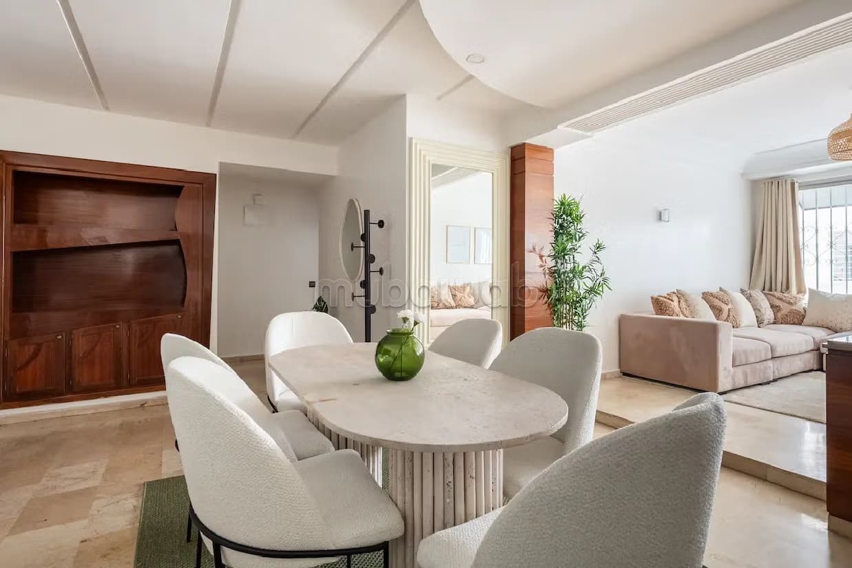 Cosy & Stylish 2 Bedrooms /Casa city center/Garage