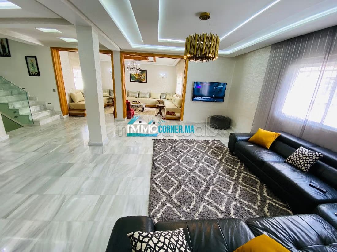 Magnifique villa à vendre dans une résidence sécurisée avec...