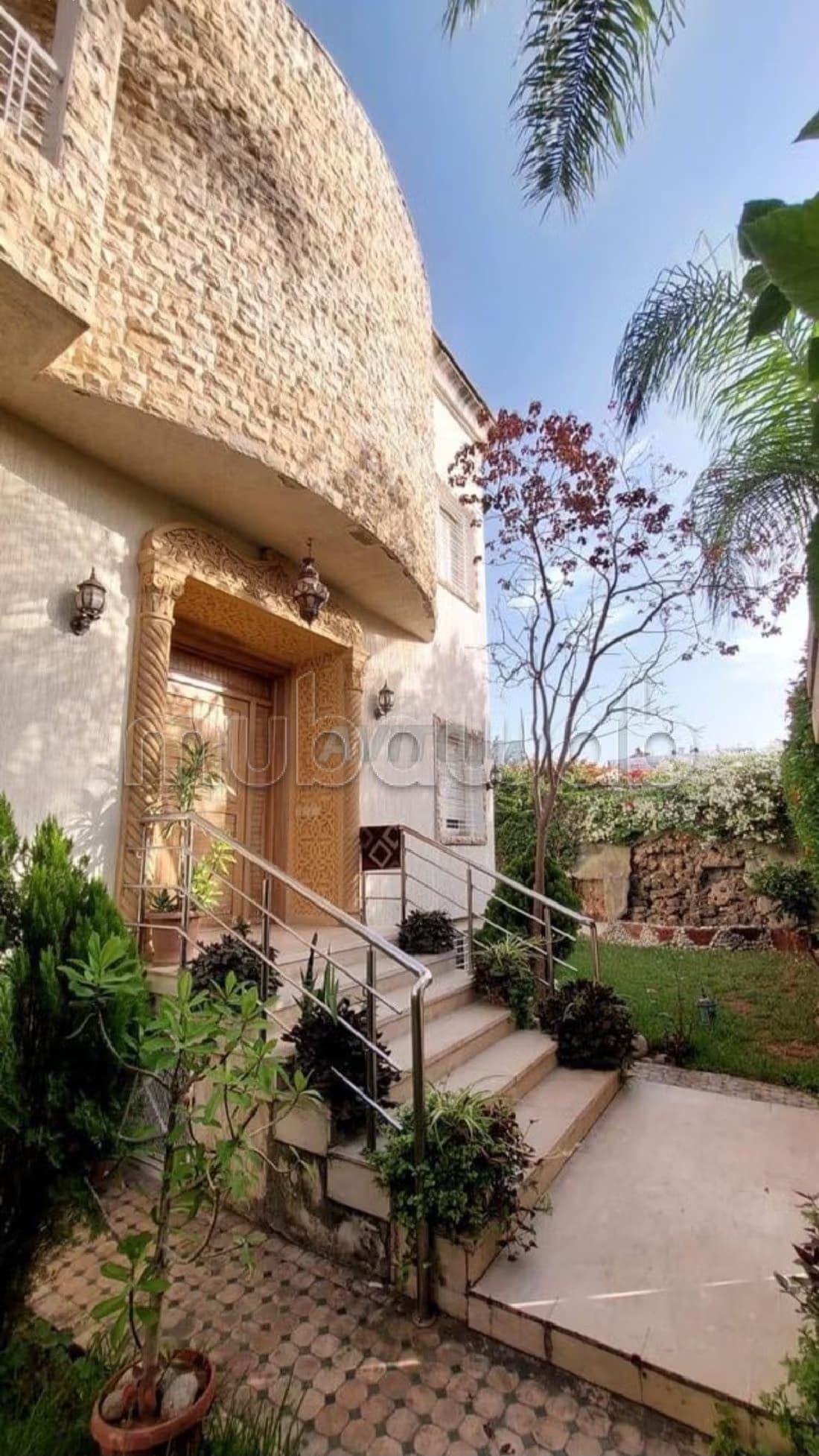 Magnifique villa à vendre à Wifak. 6 pièces confortables. Ch...