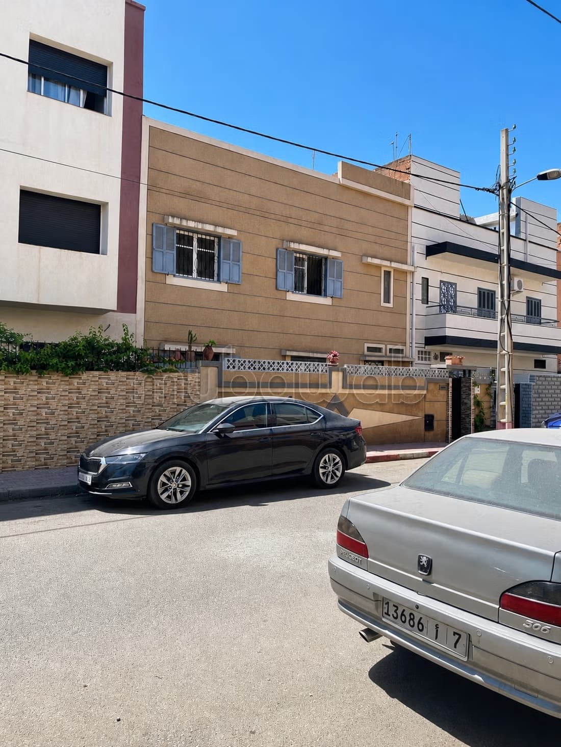 Vente maison au plein centre de Tabriquet