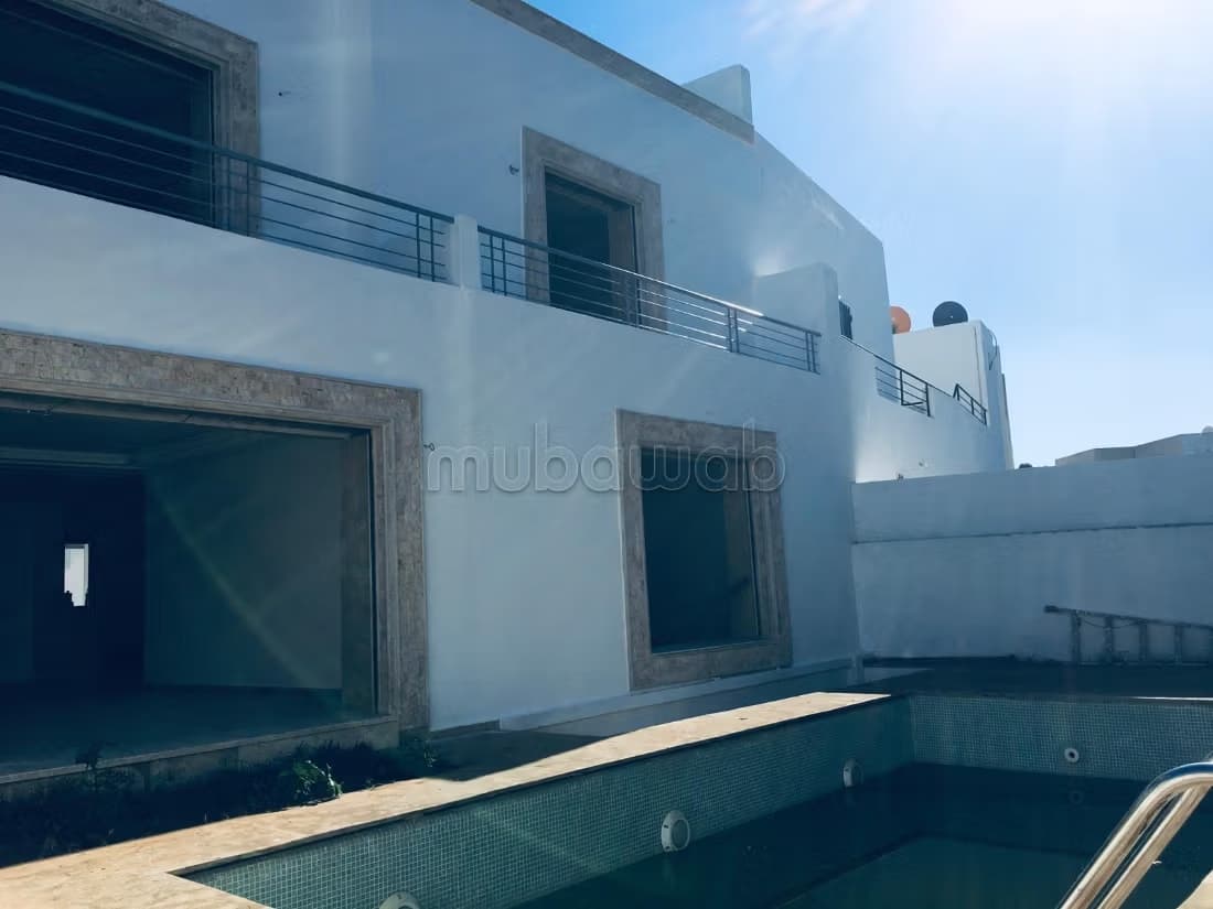 Belle villa avec piscine à 5 min de Mehdia