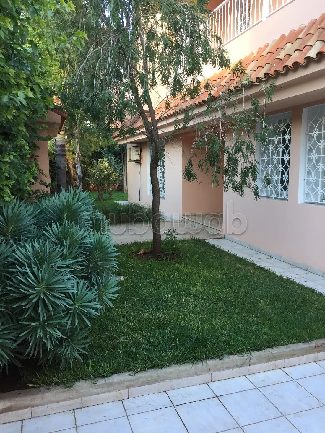 Très jolie maison à Oasis à louer