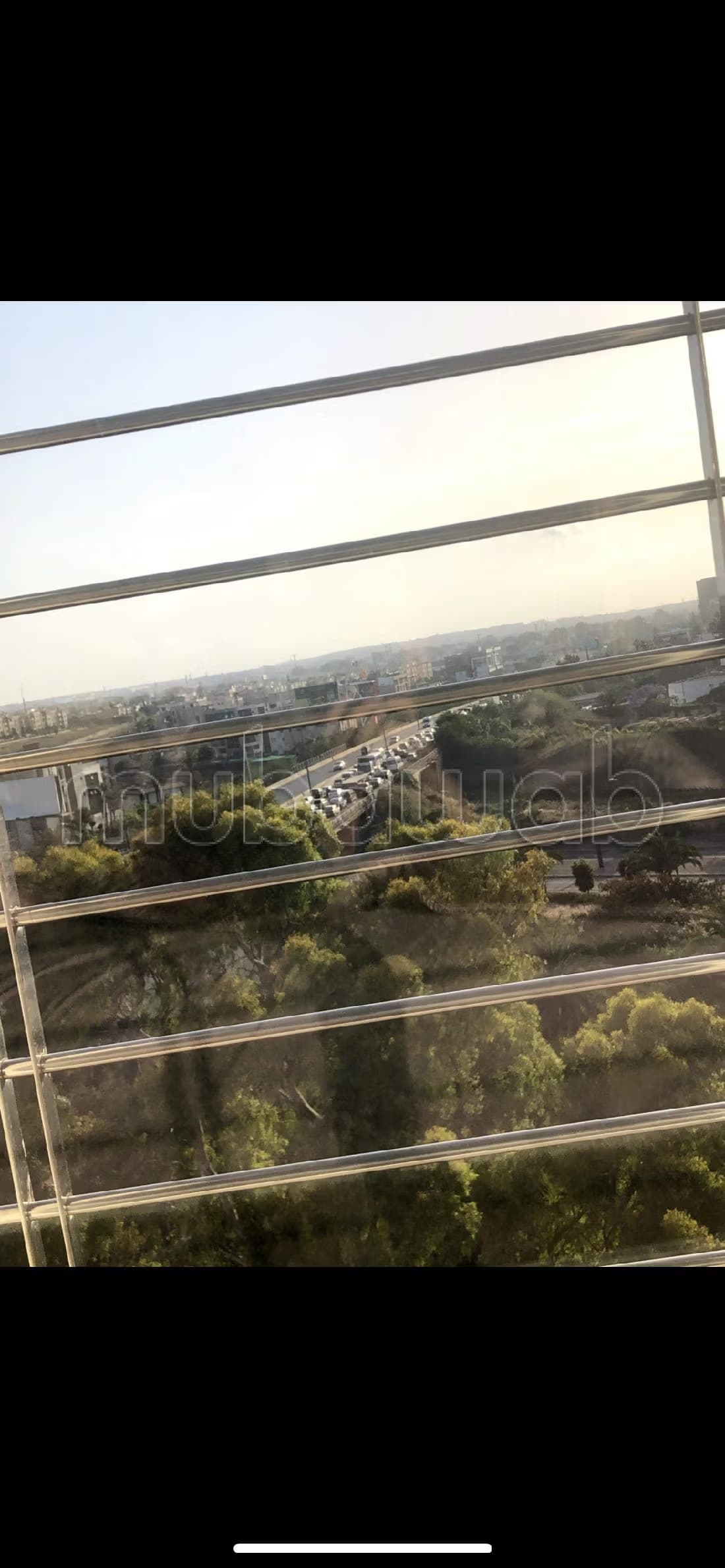 Vente d'un bel appartement à Quartier Bachkou. 5 grandes piè...
