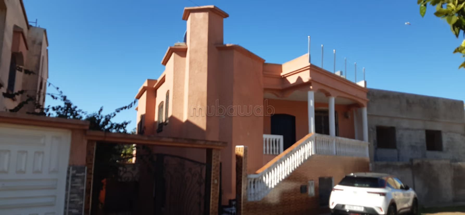 Villa à vendre à Sidi bouzid 204m titré meublé