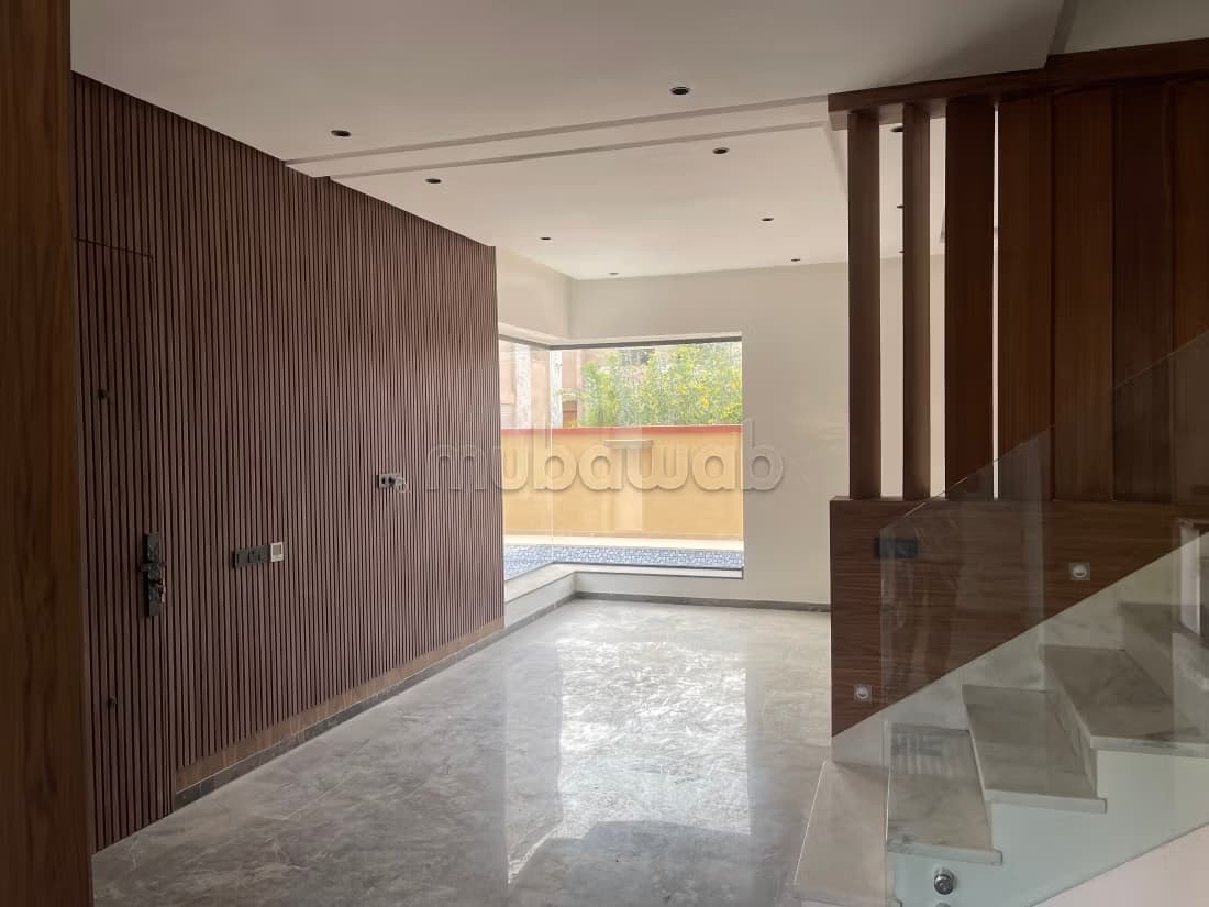 Excellente villa en vente neuve finie de 4 chambres dans une...