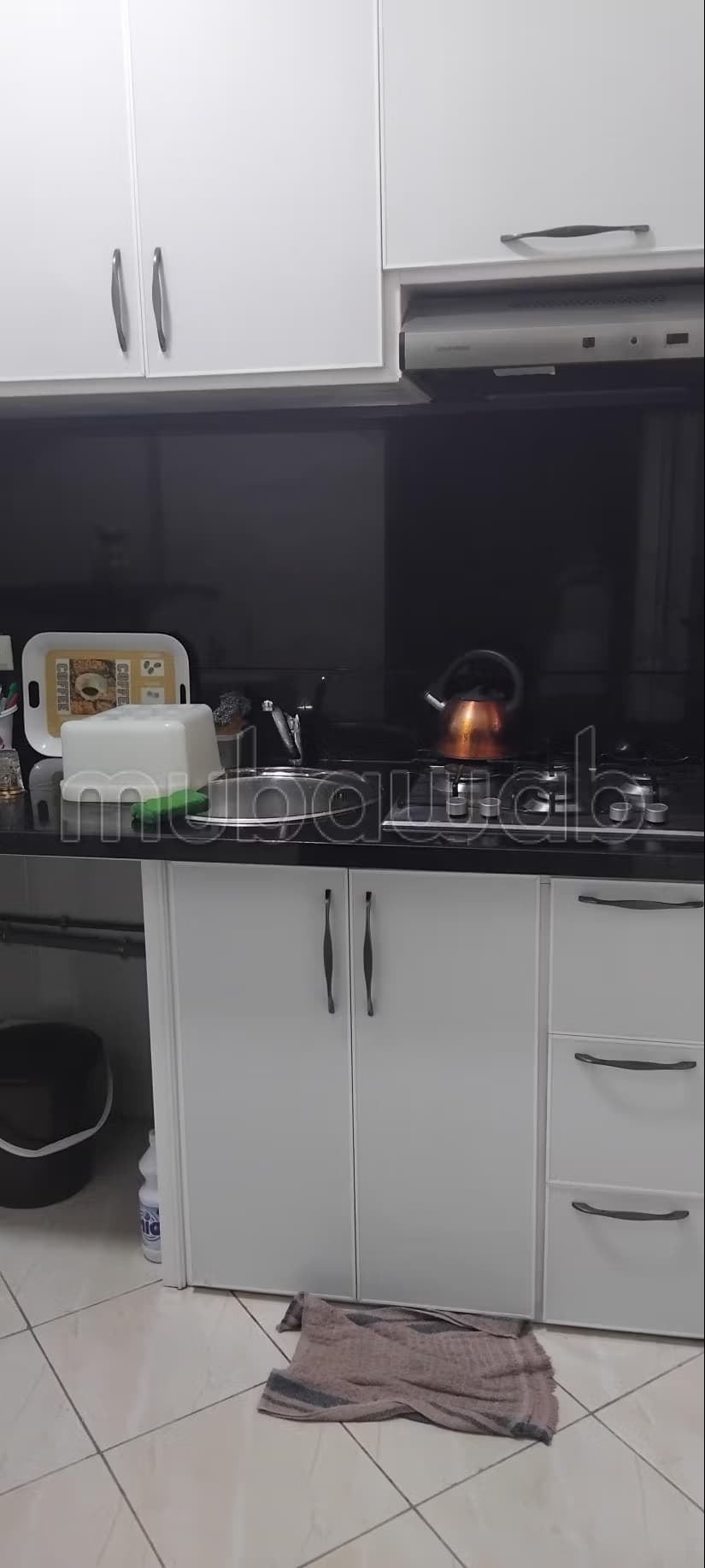 Vente d'un bel appartement à Cité Adrar. Surface de 58 m². B...