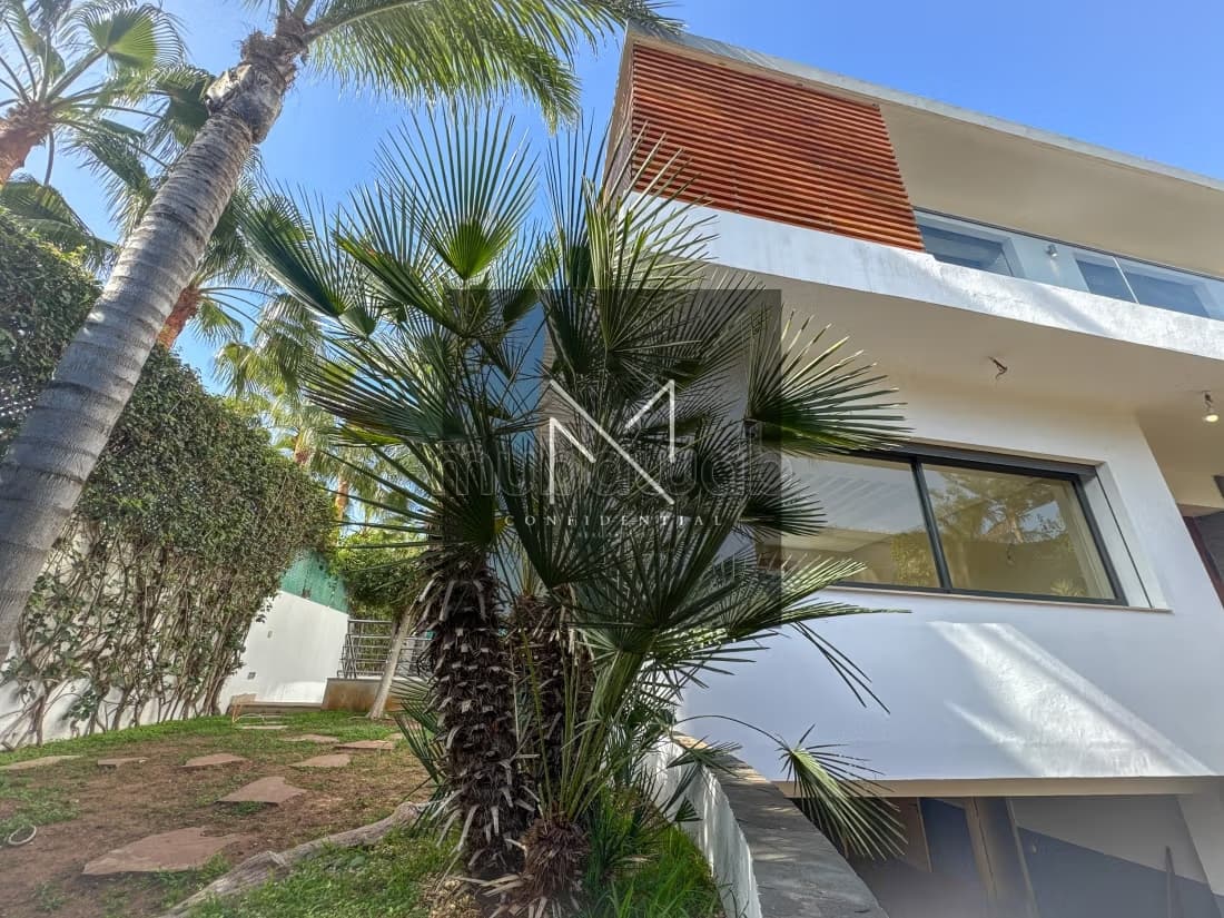 A Louer Villa Contemporaine 3 suites Piscine