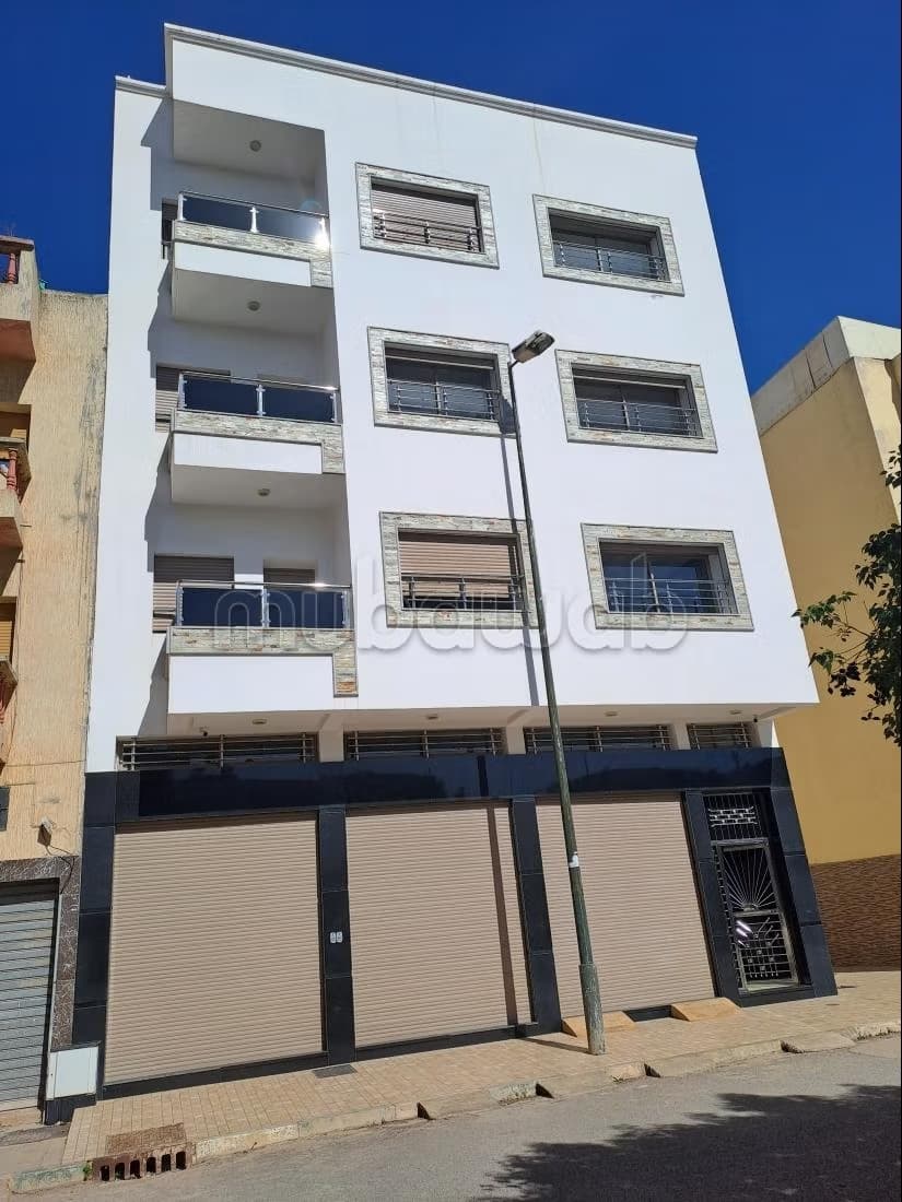 Vente maison à Sala el Jadida. Superficie 660 m². Porte blin...