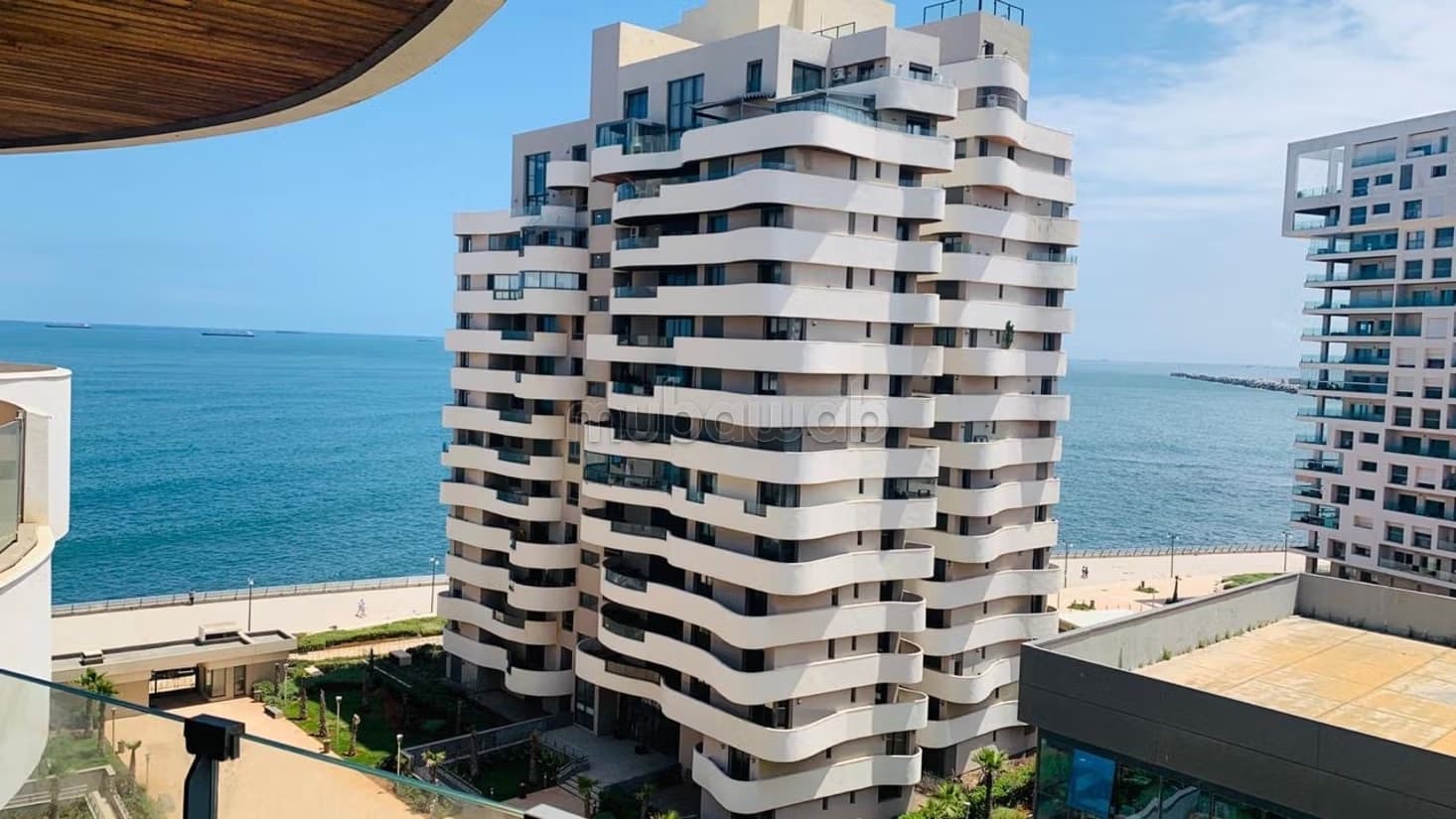 Bel appartement 2 chambre meublé la marina