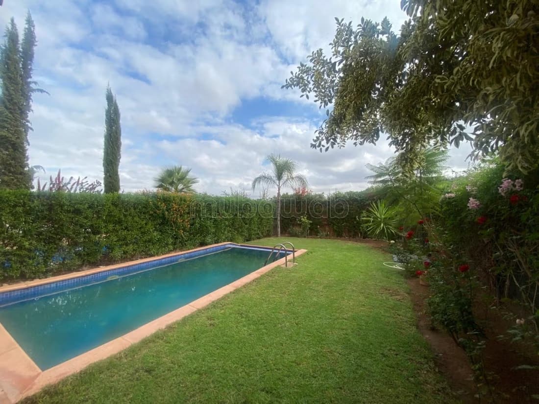 Villa resort golfique route ourika