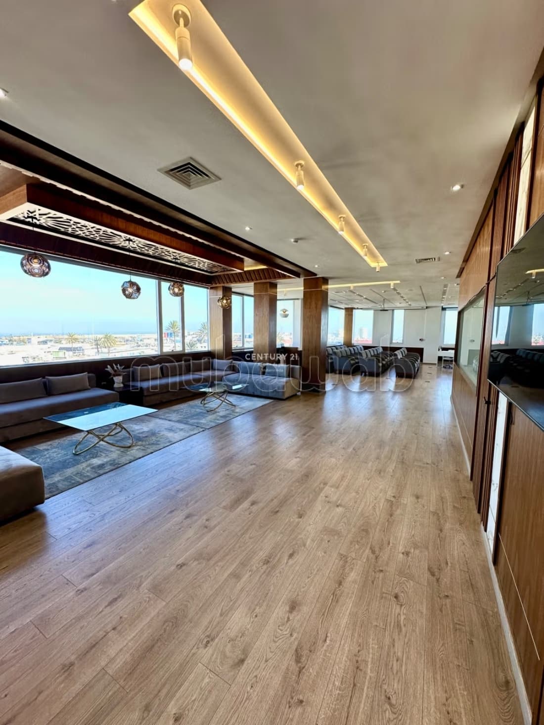 Bureau de 369m² à Vendre – Opportunité d'Investissement