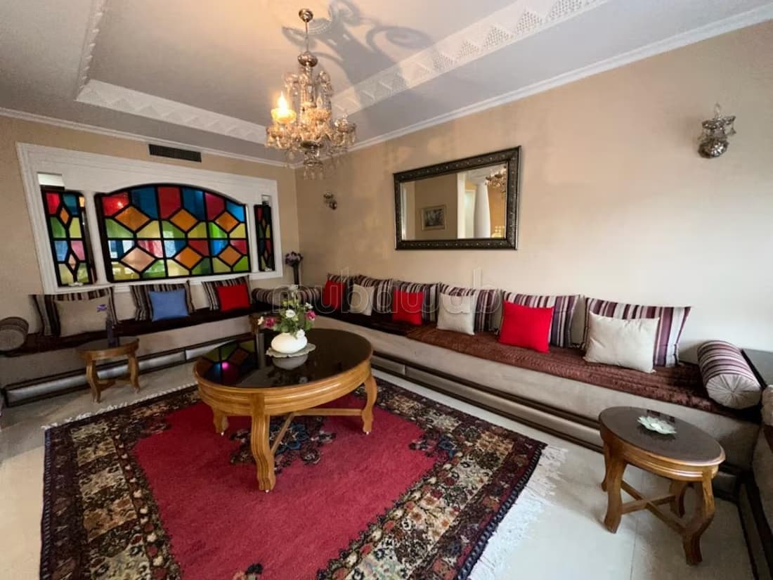 Superbe appartement à vendre à Iberie. 5 grandes pièces. Por...