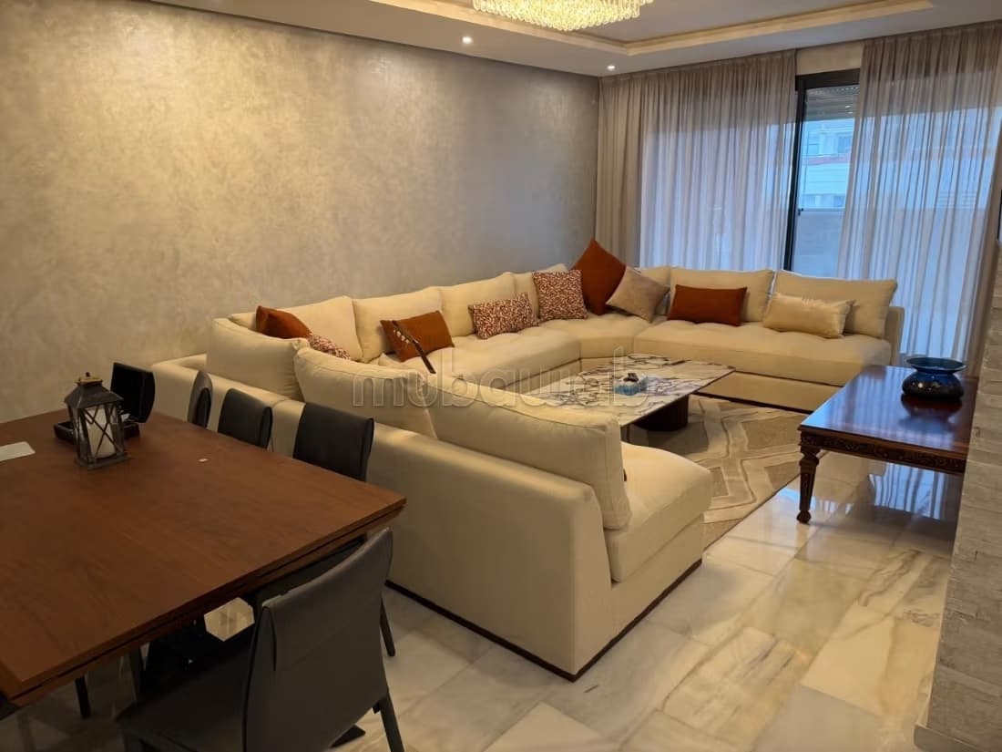 Location d'un appartement à Riyad. 4 pièces confortables. Me...