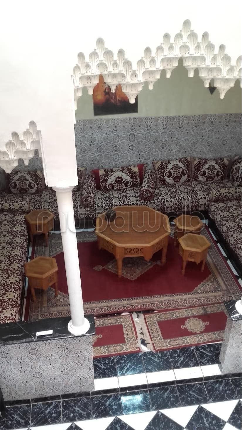 Beau Riad 4 chambres dans une résidence sécurisée