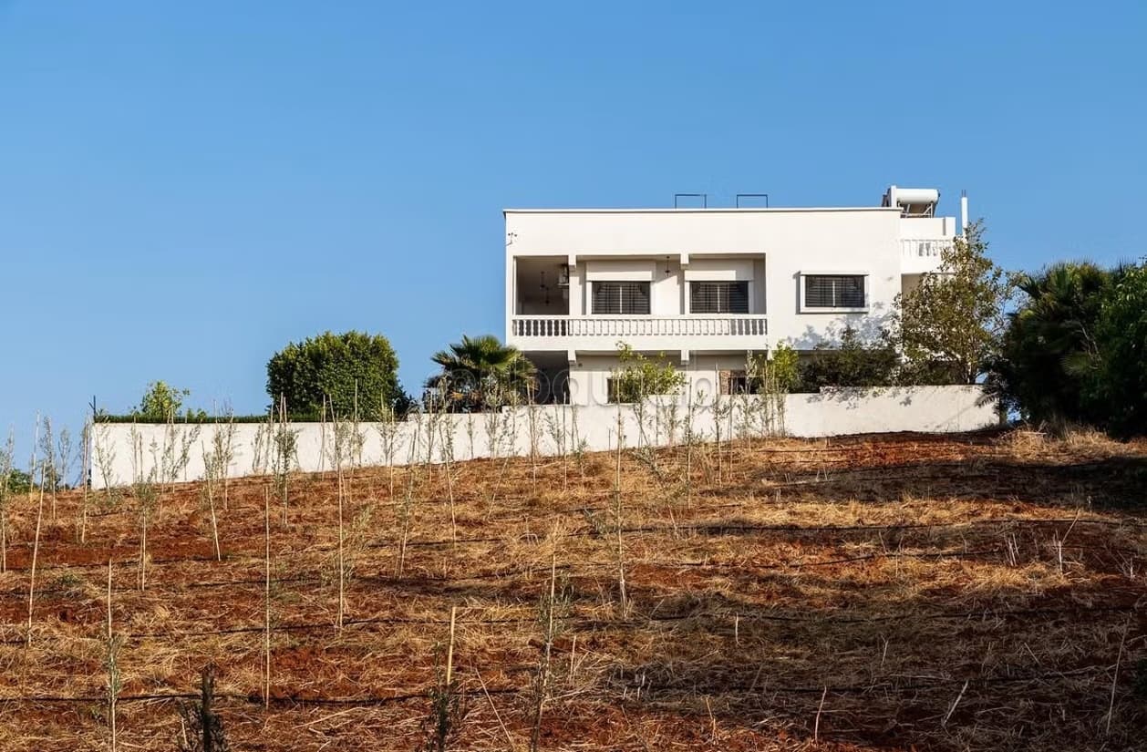 Villa de Luxe et Domaine d'Exception à Vendre