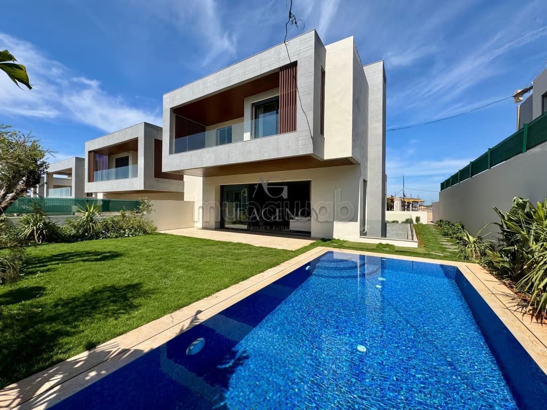 Superbes belles villas à la vente