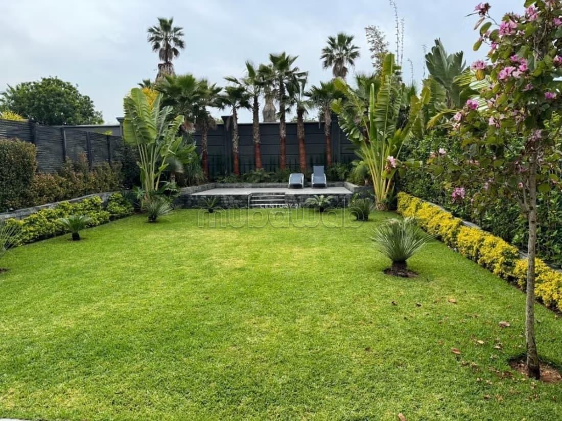VILLA meublée de 310 m² à louer
