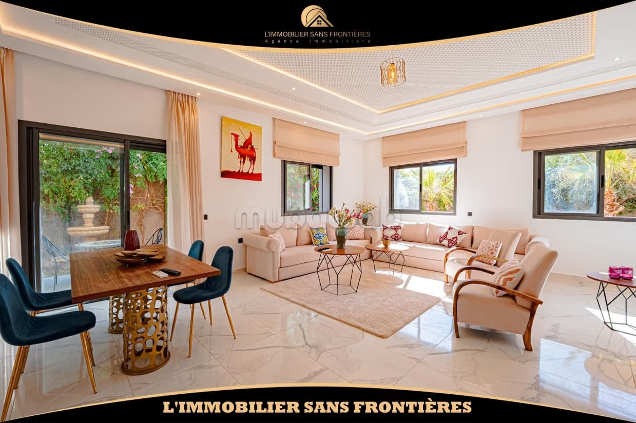 Villa Melkia meublée à vendre — Piscine privée Route de Fès...