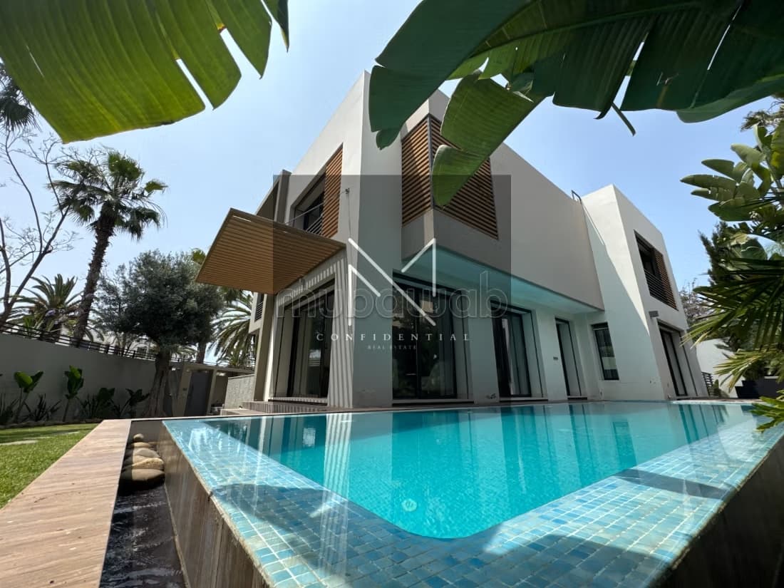 Villa Contemporaine de Prestige à Louer Meublée