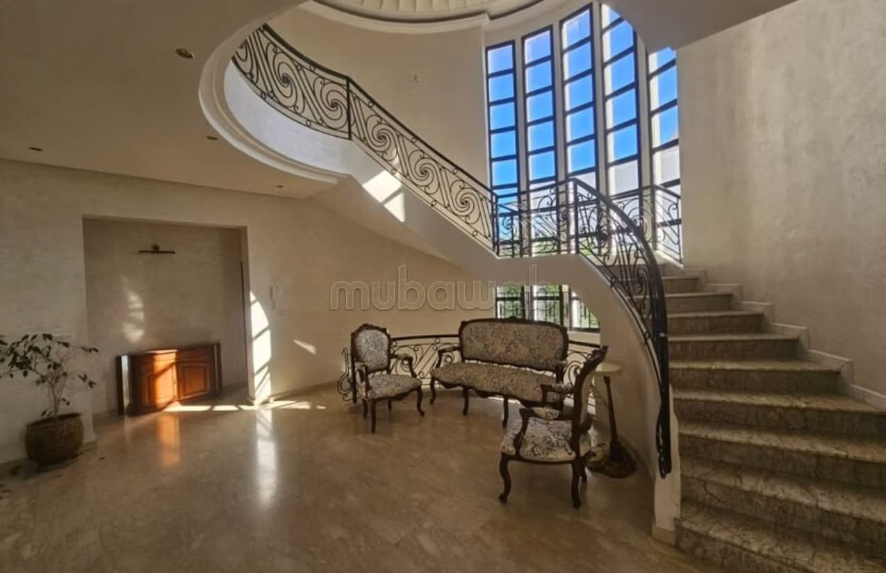 Villa a tanger en vente quartier residentiel surface 574 m²