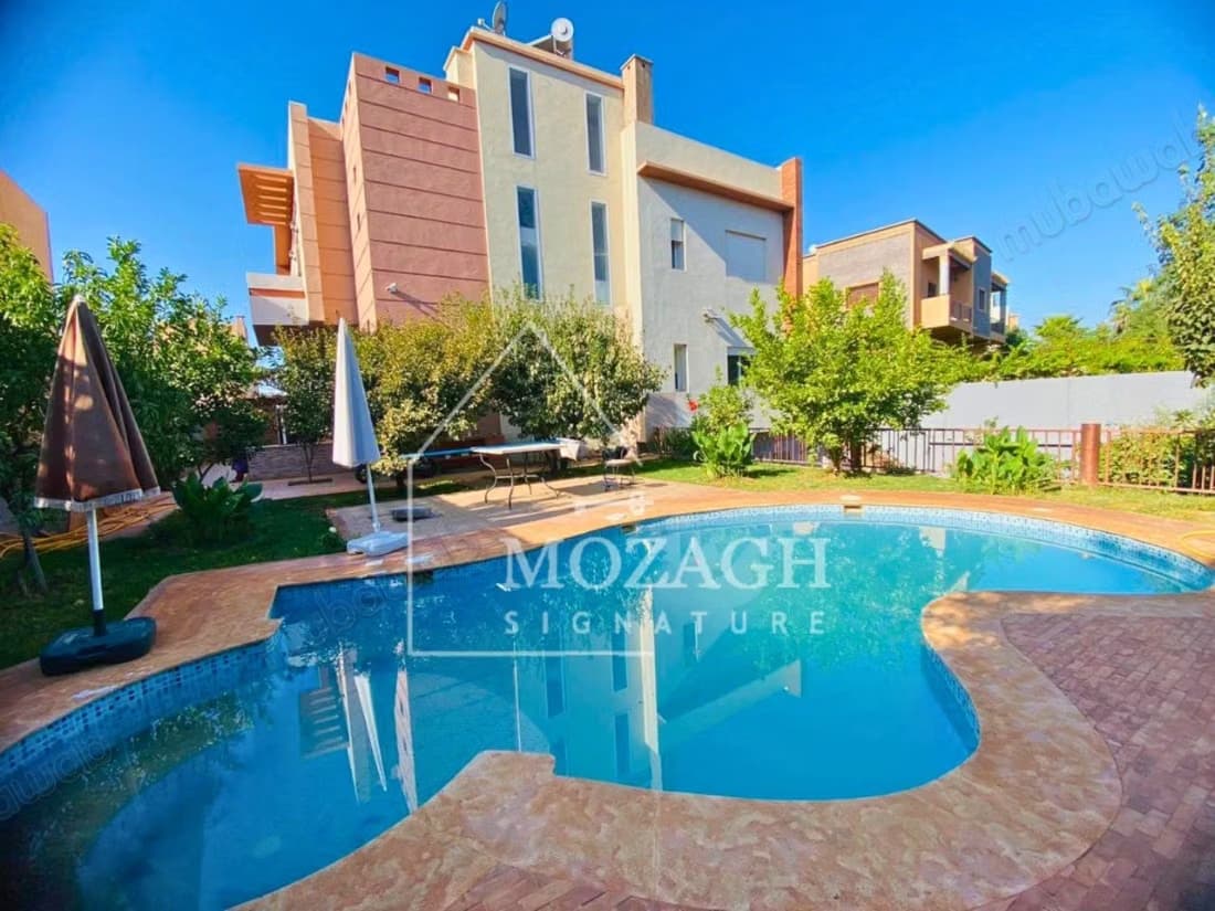 Magnifique villa meublée avec piscine – Targa