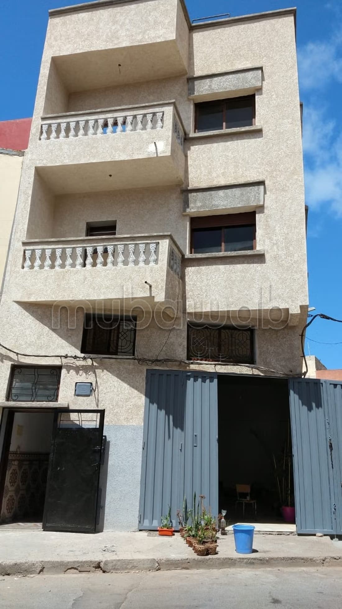R2 Appartements divisés et local commercial neufs