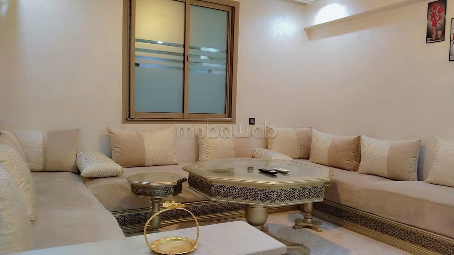 Superbe appartement à louer à abwab gueliz. 3 grandes pièces...