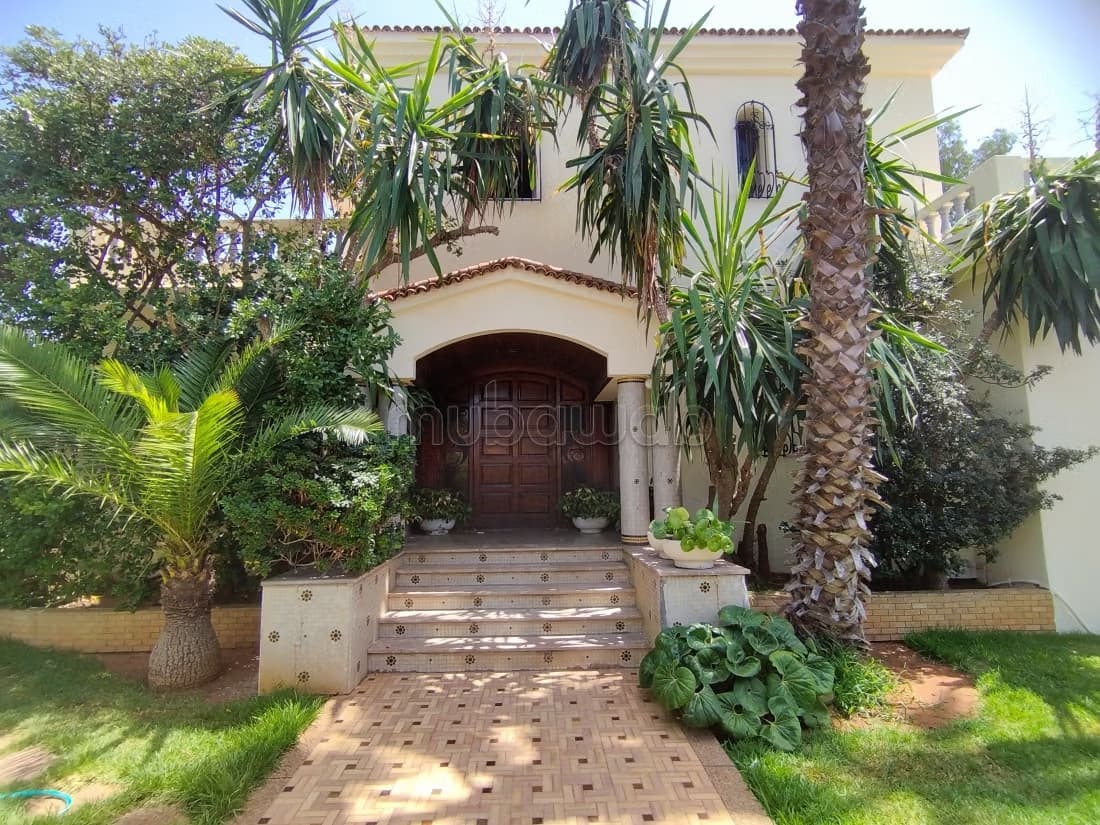 Magnifique villa commerciale à bir kacem
