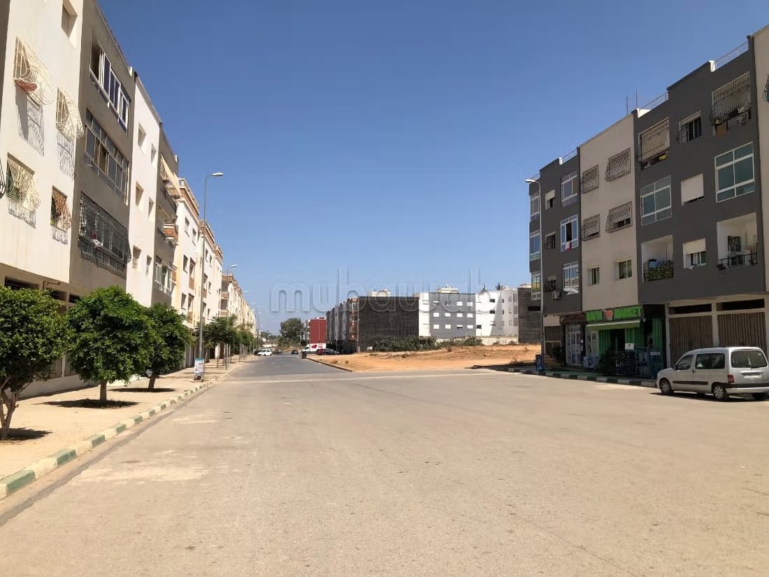 Local commercial 94m2 a Temara Moustakbal Badil