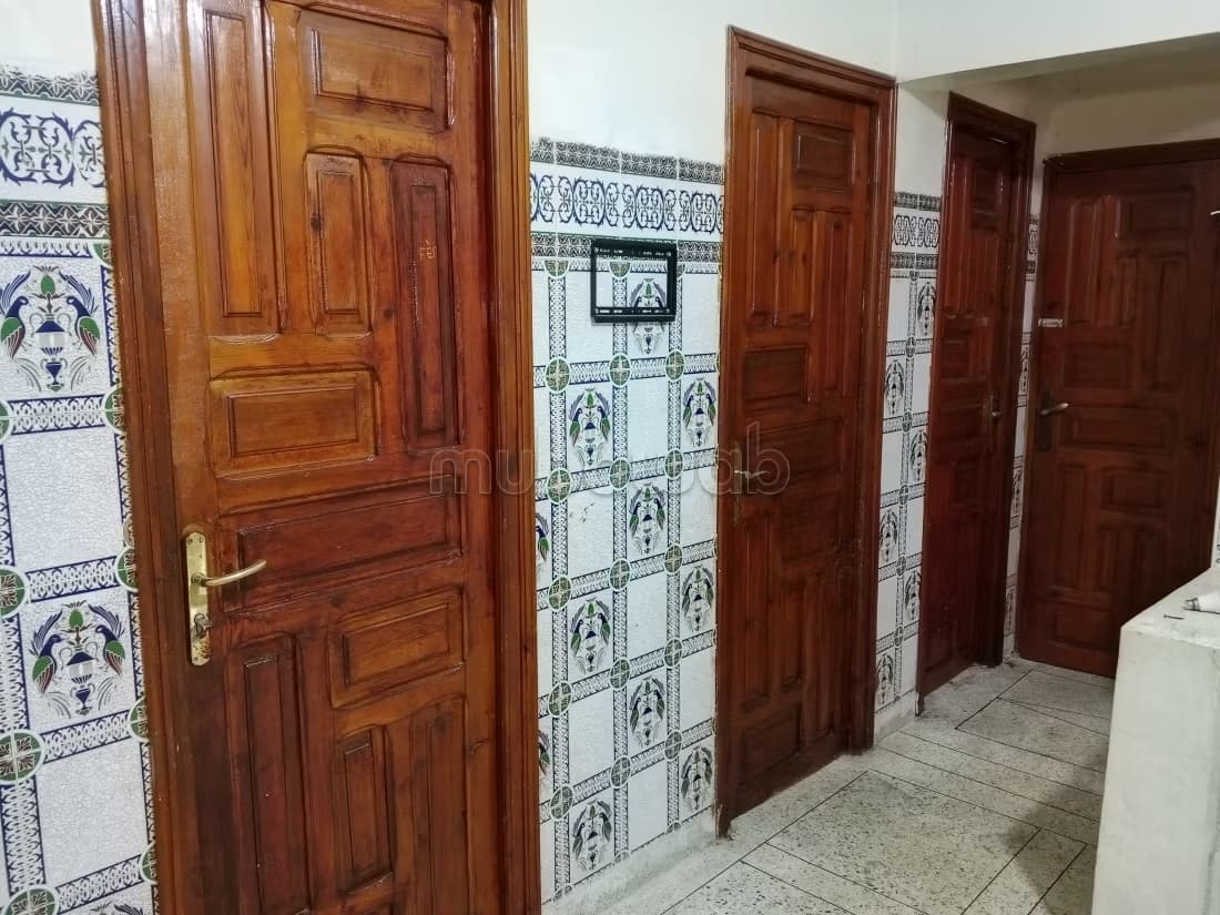 Appartement à l'achat à Hay Nour. 1 belle chambre. Espace ve...