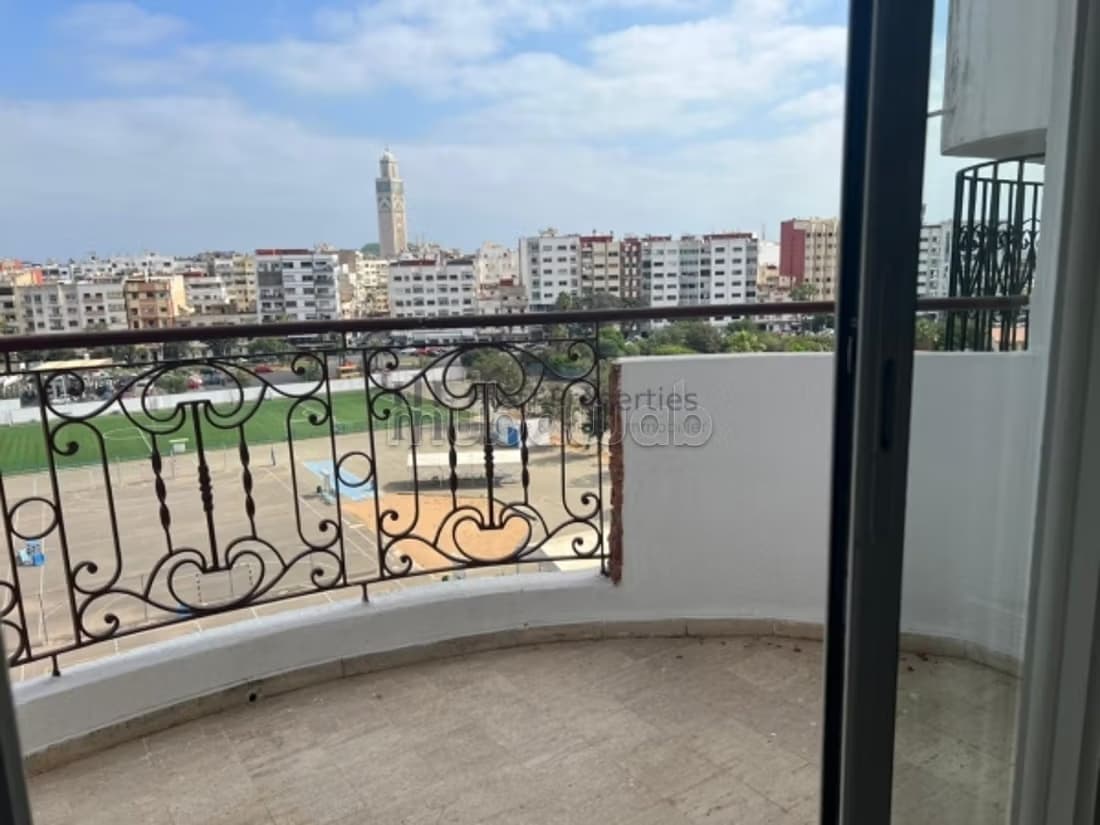 Appartement vide t4 de 200 m²